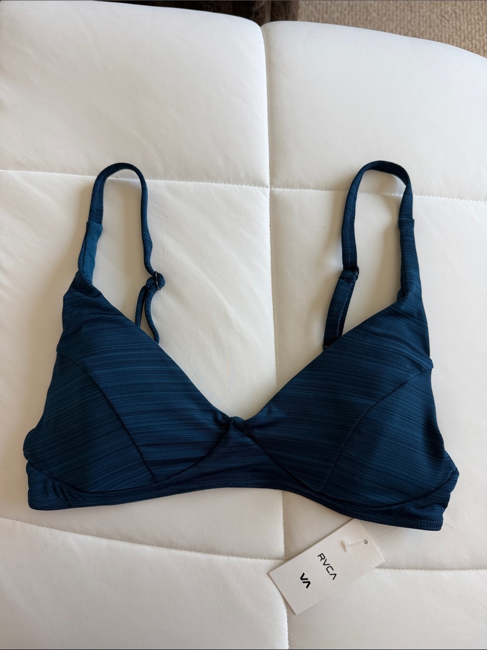 NWT RVCA Bikini Top